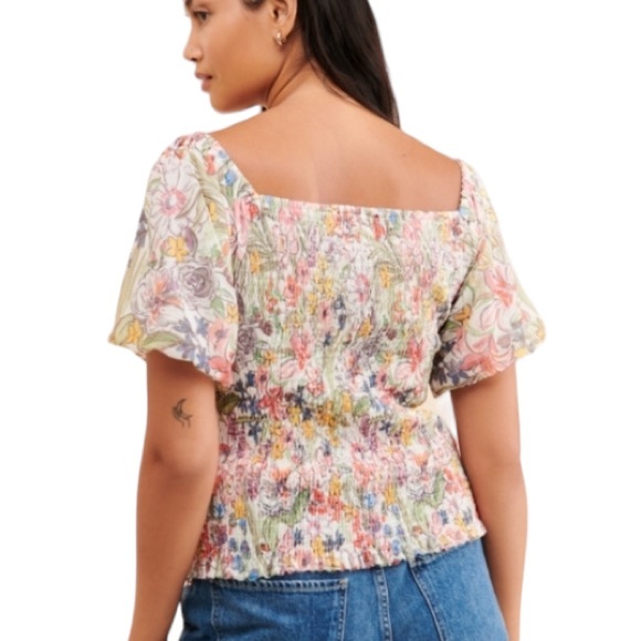Anthropologie Aurelia Smocked Floral Puff Sleeve Cropped Crinkle Top - S - Picture 2 of 14